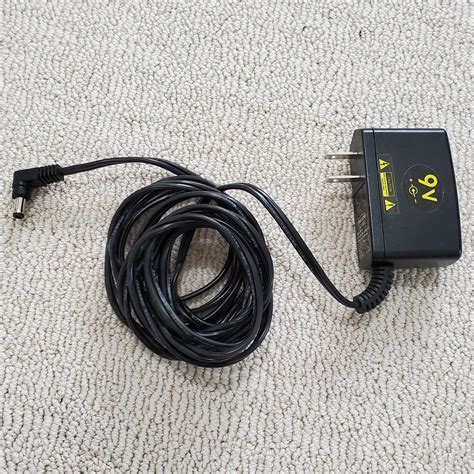 truetone 9v power supply.